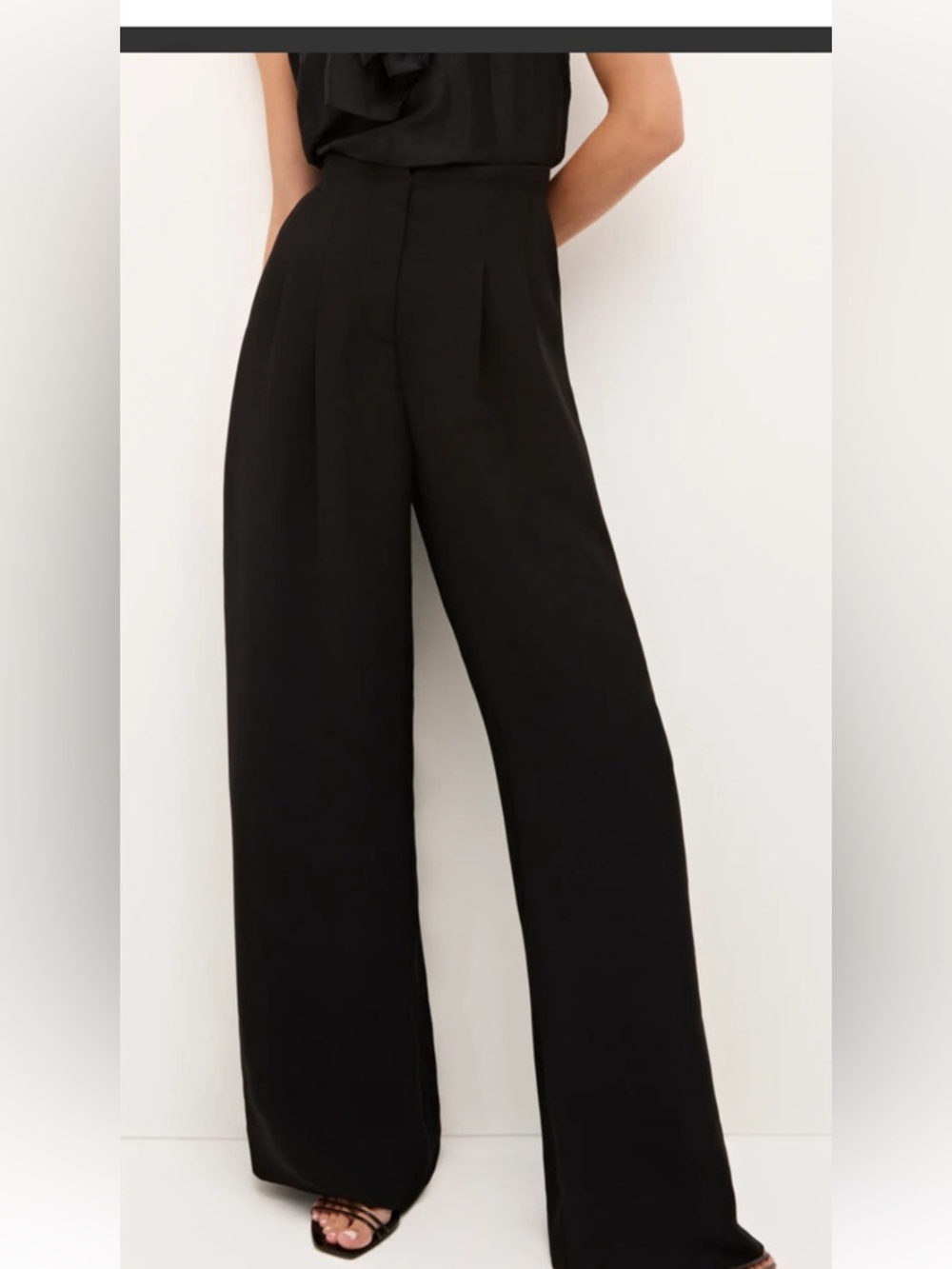 Wide-Leg High-Rise Black Trousers